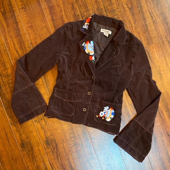 EMBROIDERED FLOWER BIRD Accent Layering JACKET - Picture 7 of 13